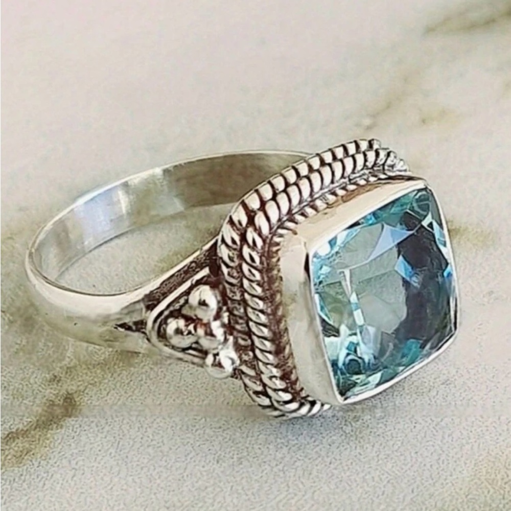 Elegant Silver Blue Gemstone Ring sz 9 nwt - Picture 3 of 3